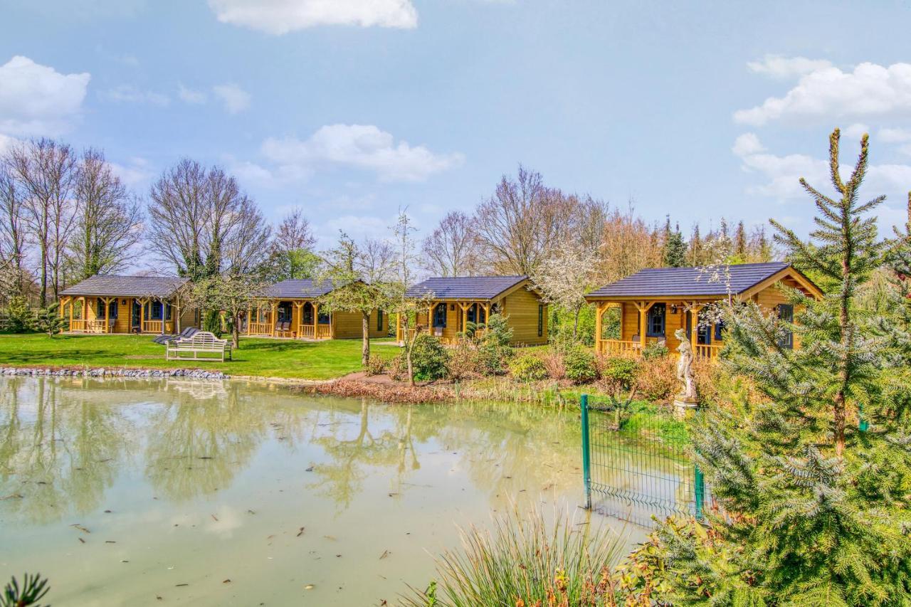 Appel Lodge Diessen Exterior foto